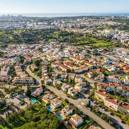 Villa Oasis, Piscina, Jacuzzi, Ténis E Praias!