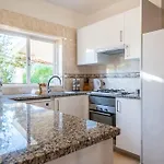 ヴィラ Oasis, Piscina, Jacuzzi, Tenis E Praias! ポルティマン