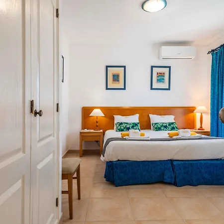 Oasis, Piscina, Jacuzzi, Ténis E Praias! * Portimão