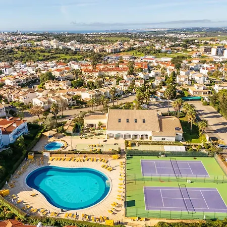 Oasis, Piscina, Jacuzzi, Tenis E Praias! *