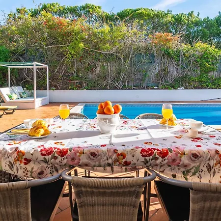 Oasis, Piscina, Jacuzzi, Tenis E Praias! Вилла